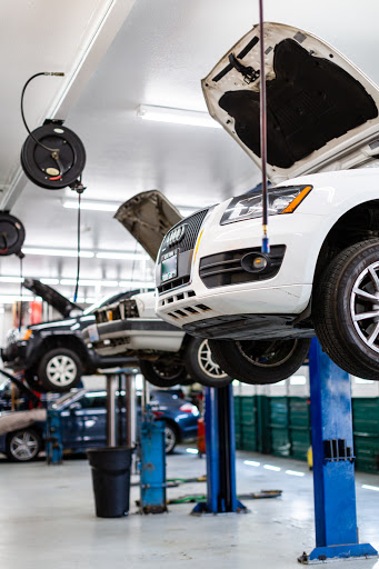 Auto Repair Shop «Sparks Auto Service», reviews and photos, 215 High St, Oregon City, OR 97045, USA