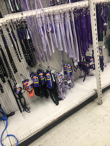 Pet Supply Store «Pet Club San Mateo», reviews and photos, 1850 S Norfolk St, San Mateo, CA 94403, USA