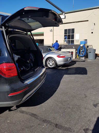 Car Wash «Splash Car Wash», reviews and photos, 73 E Putnam Ave, Cos Cob, CT 06807, USA