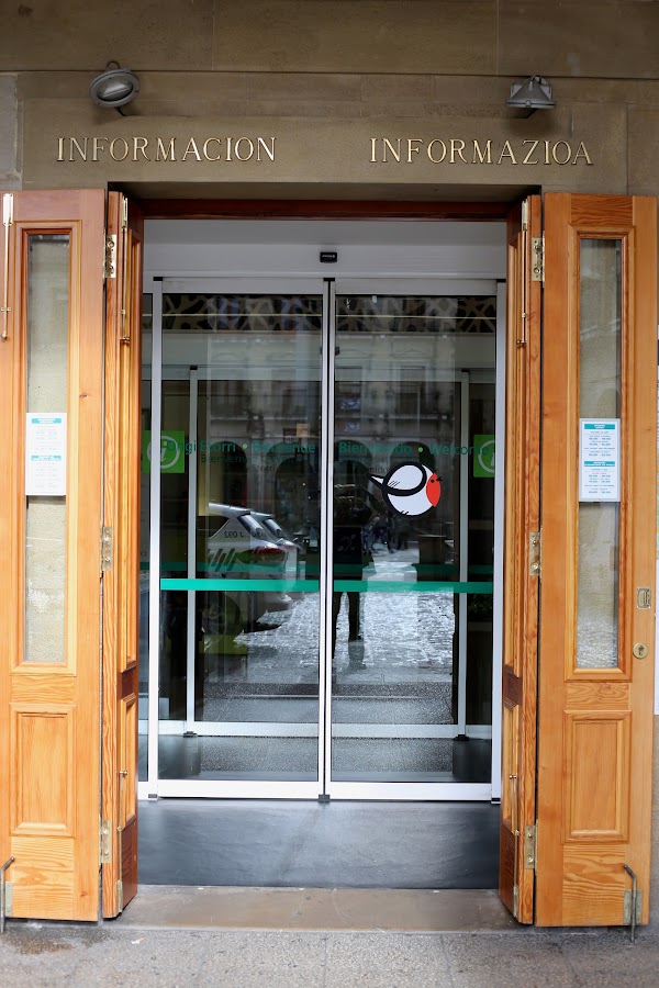 Imagen de Oficina Municipal de Turismo Vitoria Gasteiz (3 de 23)