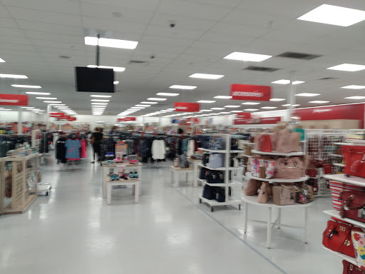 Department Store «Bealls Store», reviews and photos, 2301 Del Prado Blvd, Cape Coral, FL 33990, USA