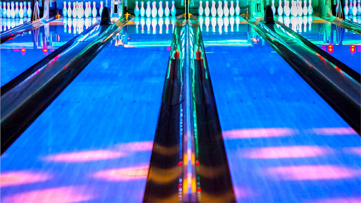 Bowling Alley «Four Seasons Bowling Center», reviews and photos, 322 SW Washington St, Hillsboro, OR 97123, USA