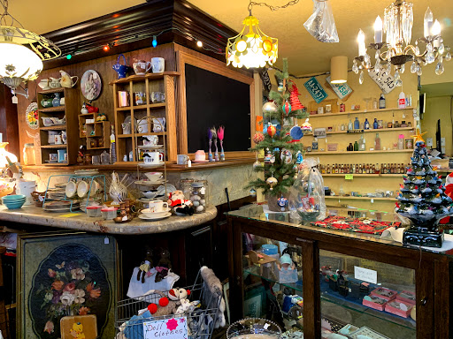 Antique Store «The Estate Sale Antiques», reviews and photos, 4590 Harrison Blvd, Ogden, UT 84403, USA