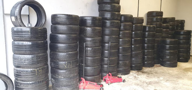 Reviews of R K Tyres and Auto Ltd in Leeds - Tire shop