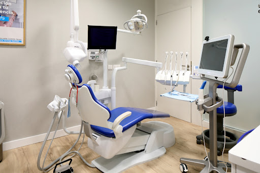 Clínica Dental Milenium Ponferrada - Sanitas en Ponferrada, León