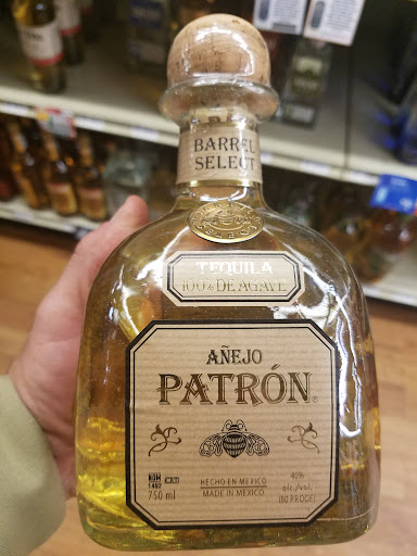 Wine Store «Kreston Liquor Mart Inc», reviews and photos, 904 Concord Ave, Wilmington, DE 19802, USA