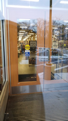 Camping Store «REI», reviews and photos, 49 Fitzgerald Street, Yonkers, NY 10710, USA
