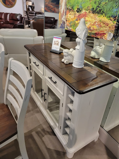 Furniture Store «Rooms To Go & Rooms To Go Kids Furniture Store - Sawgrass Mills (Plantation)», reviews and photos, 1905 N Flamingo Rd, Plantation, FL 33323, USA