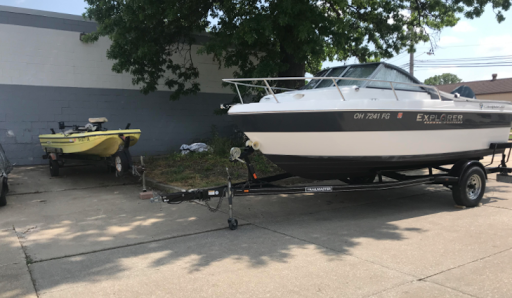 Auto Repair Shop «Rad Air Complete Car Care & Tire Centers - Wickliffe», reviews and photos, 29257 Anderson Rd, Wickliffe, OH 44092, USA