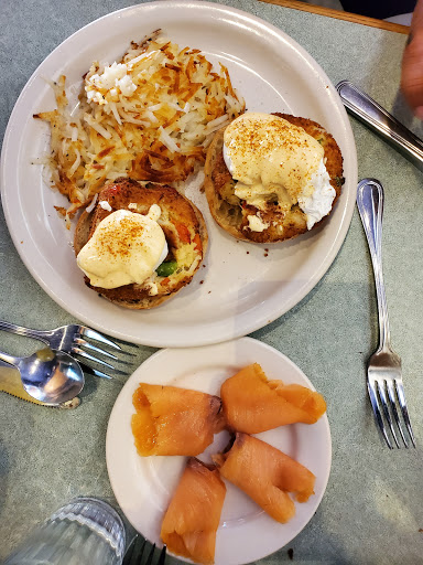 Shopping Mall «Quadrangle Shopping Center», reviews and photos, 2828 Routh St #500, Dallas, TX 75201, USA