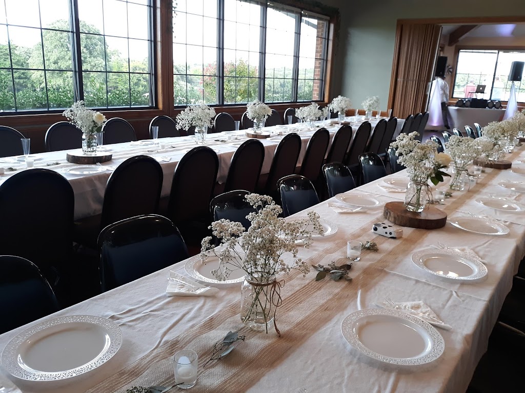 Masters Restaurant & Club 73044