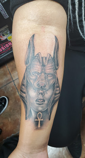 Explore stomach tattoo ideas for guys, creative tattoo ideas in San Antonio, available at Firme Copias Tattoo Studio