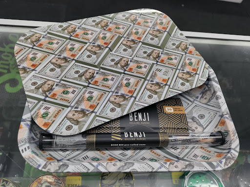 Tobacco Shop «Greedy Grove Smoke Shop #2», reviews and photos, 1917 S Buckner Blvd, Dallas, TX 75217, USA