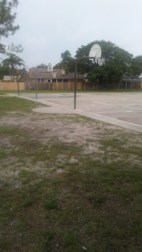 Recreation Center «Timberlane Recreation Center», reviews and photos, 10210 Westgate Dr, Tampa, FL 33615, USA