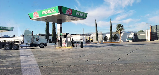 Gasolineria Poca Luz Cedral
