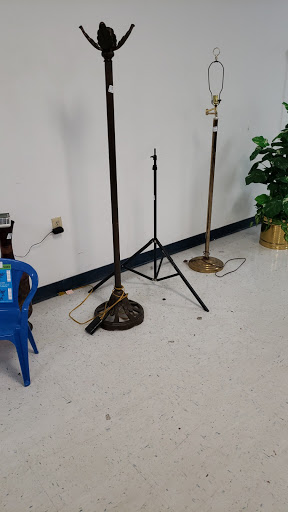 Thrift Store «Goodwill Industries of Kansas», reviews and photos, 5525 W Central Ave, Wichita, KS 67212, USA