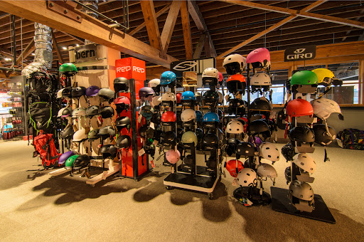 Ski Shop «evo Seattle Store», reviews and photos, 3500 Stone Way N, Seattle, WA 98103, USA