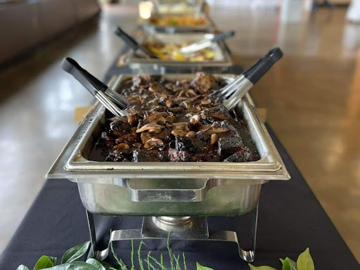 Restaurant «Hilltop Restaurant & Bar», reviews and photos, 4206 Lake Ave, Lockport, NY 14094, USA