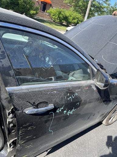 Auto Body Shop «Gerber Collision & Glass», reviews and photos, 801 N State St, Elgin, IL 60123, USA