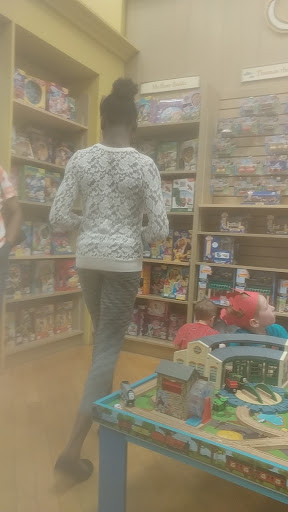 Book Store «Barnes & Noble», reviews and photos, 1271 Knapp Rd, North Wales, PA 19454, USA