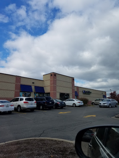 Thrift Store «Goodwill Store & Donation Center», reviews and photos, 7777 Miller Rd, Carpentersville, IL 60110, USA