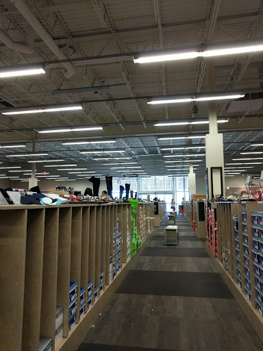 Shoe Store «DSW Designer Shoe Warehouse», reviews and photos, 720 Jefferson Rd, Rochester, NY 14623, USA