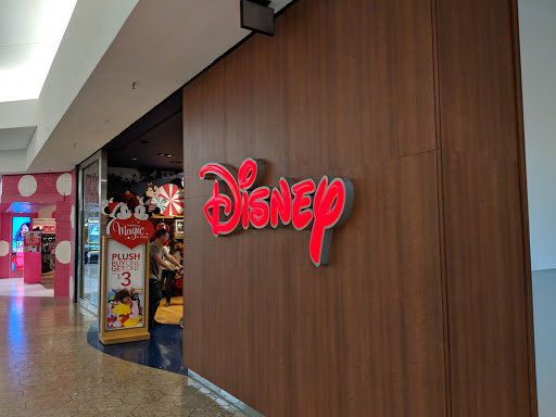 Toy Store «Disney Store», reviews and photos, 500 W Farms Mall, Farmington, CT 06032, USA