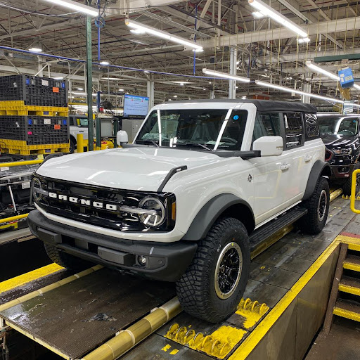 Car Dealer «Bowen Scarff Ford Lincoln», reviews and photos, 1157 Central Ave N, Kent, WA 98032, USA