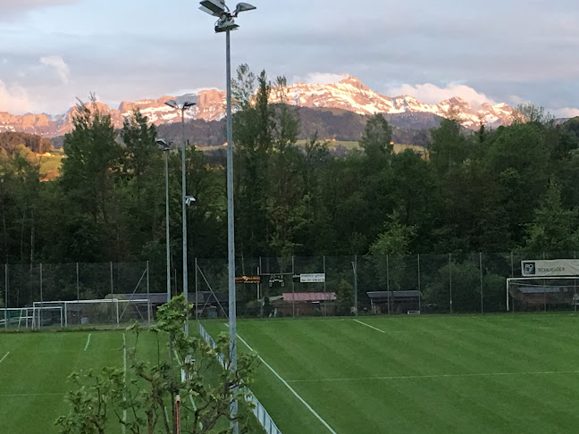 Rezensionen über FC Abtwil-Engelburg in Herisau - Sportstätte