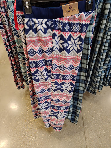 Sporting Goods Store «Academy Sports + Outdoors», reviews and photos, 8050 Forest Ln, Dallas, TX 75243, USA