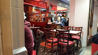 Atmosphère du Restaurant Villa de Nelly à Paris - n°1