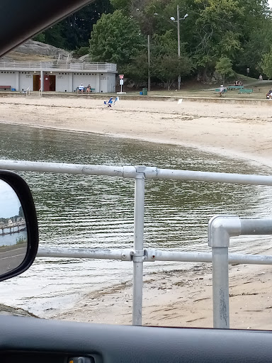 Park «Parker Memorial Park», reviews and photos, Harbor St, Branford, CT 06405, USA