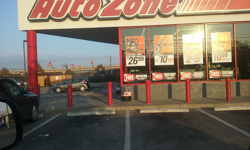 Auto Parts Store «AutoZone», reviews and photos, 10976 Harry Hines Blvd, Dallas, TX 75220, USA