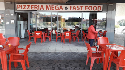 Pizzeria Mega e Fast food Via Papa Giovanni XXIII, 4, 24040 Madone BG, Italia