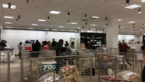 Shopping Mall «Moorestown Mall», reviews and photos, 400 NJ-38, Moorestown, NJ 08057, USA