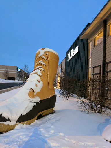 Clothing Store «L.L. Bean», reviews and photos, 60 Eastview Mall Dr, Victor, NY 14564, USA