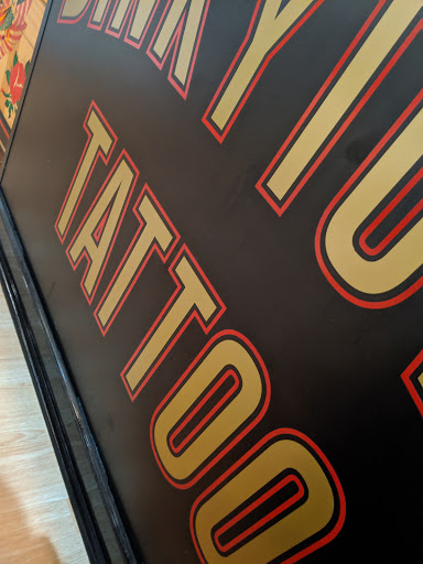 Tattoo Shop «Dinkytown Tattoo», reviews and photos, 407 14th Ave SE, Minneapolis, MN 55414, USA