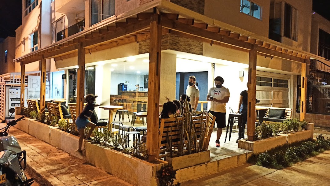 1543 Café Bar - Santa Anita