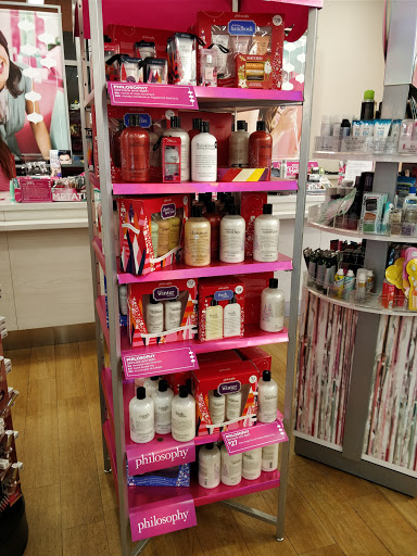 Hair Salon «Ulta Beauty», reviews and photos, 4249 Riverdale Rd, Riverdale, UT 84405, USA