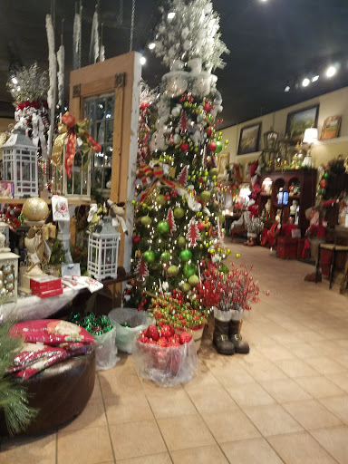 Furniture Store «Three French Hens Antiques», reviews and photos, 16935 Manchester Rd, Grover, MO 63040, USA