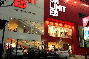 Unlimited Fashion Store - Tirupathi image