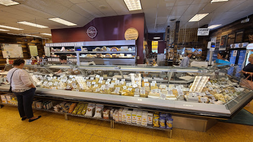 Wine Store «Arrowine & Cheese», reviews and photos, 4508 Lee Hwy, Arlington, VA 22207, USA