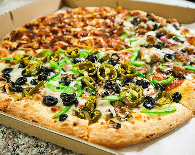 #1 best pizza place in Anaheim - Valuetinas Pizza