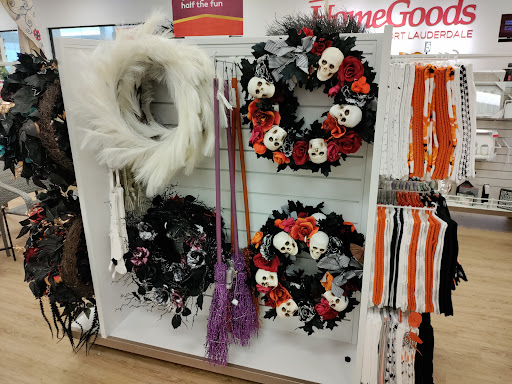 Department Store «HomeGoods», reviews and photos, 3200 N Federal Hwy, Fort Lauderdale, FL 33306, USA