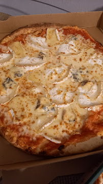 Plats et boissons du Pizzas à emporter LE VENEZIA MAIZIERES LES METZ pizza au feu de bois - n°4