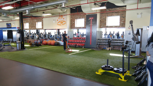 Health Club «Crunch - Staten Island», reviews and photos, 364 Bay St, Staten Island, NY 10301, USA