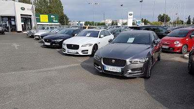 Jaguar at STEWART & ARDERN à Mérignac