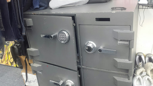 Locksmith «SafeCo- safes, remotes and keys», reviews and photos, 4518 FM 1960, Humble, TX 77346, USA