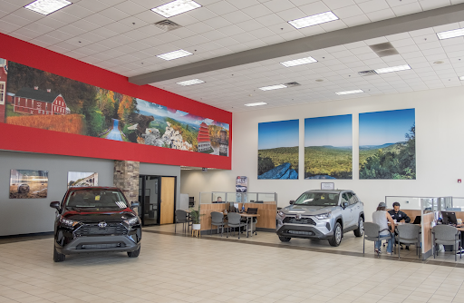 Toyota Dealer «Freedom Toyota», reviews and photos, 41 Industrial Dr, Hamburg, PA 19526, USA