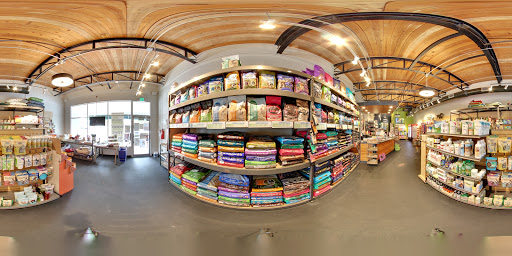 Pet Supply Store «The Whole Dog Market», reviews and photos, 2937 18th St S, Homewood, AL 35209, USA